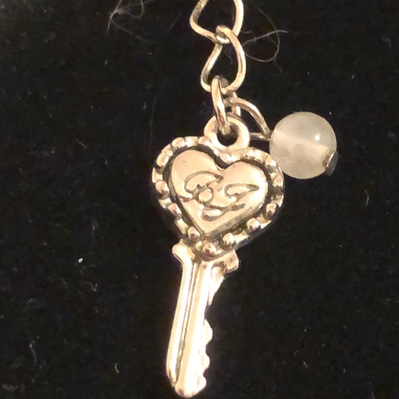 NWOT BETSY JOHNSON RHINESTONE BOW NECKLACE - Picture 3 of 3